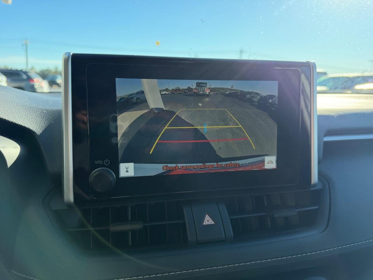 Used 2025 Toyota RAV4 LE AWD/4WD image 21