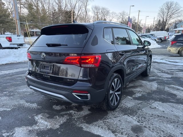 Used 2022 Volkswagen Taos SE image 6
