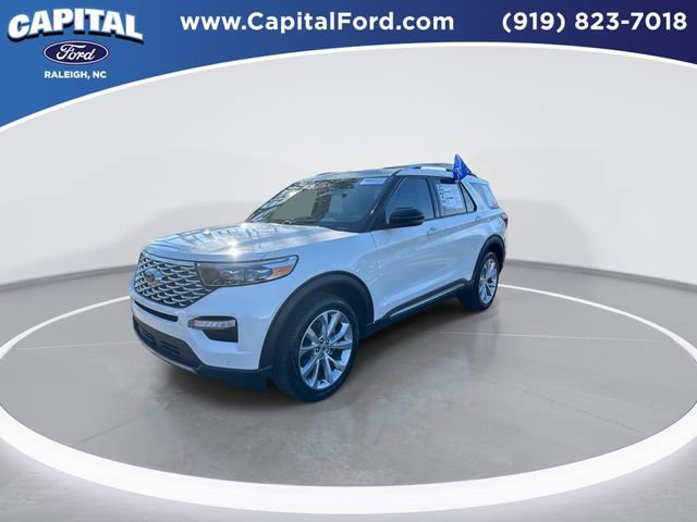 Certified 2023 Ford Explorer Platinum w/ Technology Package image 2