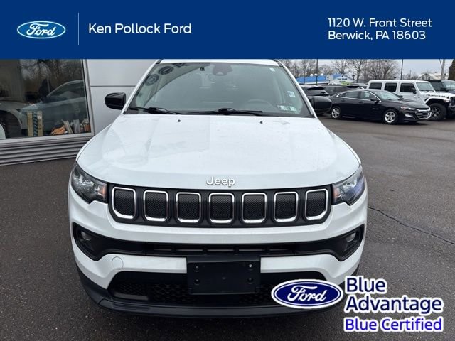 Used 2022 Jeep Compass Latitude AWD/4WD image 3