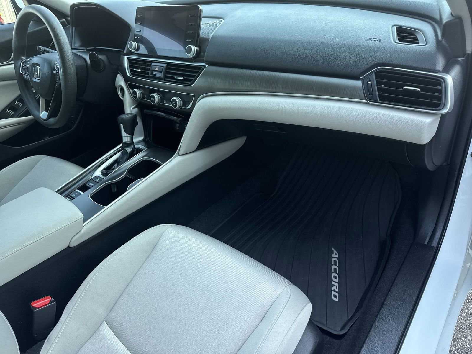 Used 2022 Honda Accord LX image 7