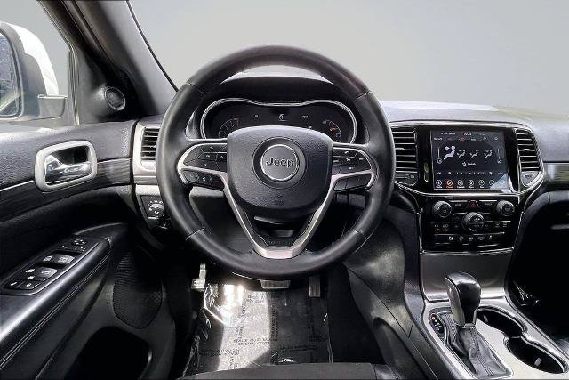 Used 2020 Jeep Grand Cherokee Altitude AWD/4WD image 5