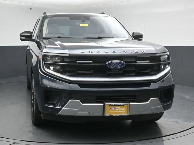 Certified 2025 Ford Expedition Platinum w/ Driver's Package AWD/4WD image 2