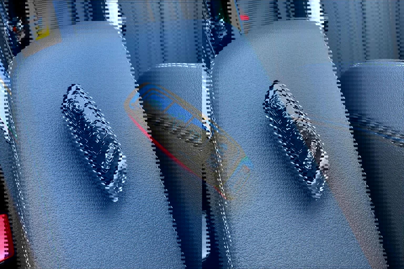 Used 2024 Audi Q8 e-tron Premium Plus w/ Premium Plus Package image 21