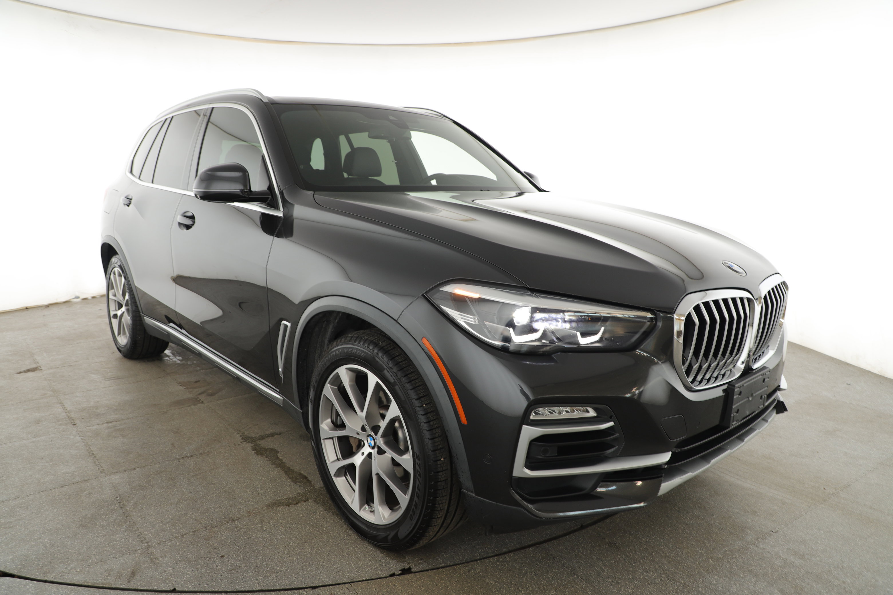Used 2021 BMW X5 sDrive40i w/ Premium Package 2 RWD image 3