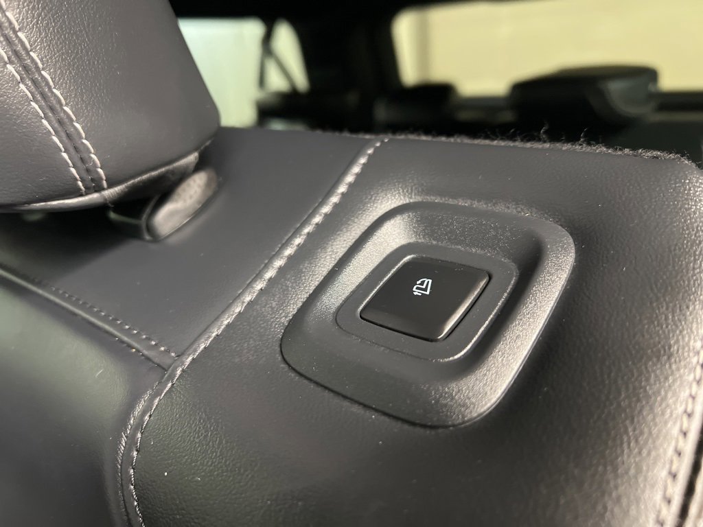 Certified 2025 Ford Expedition Max Platinum w/ Stealth Performance Package image 35