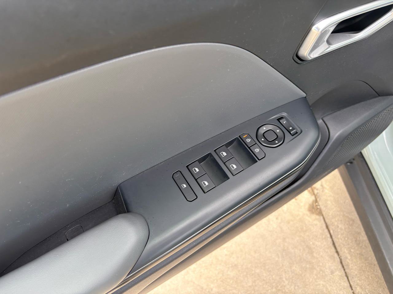 Used 2025 Kia K4 FWD image 10