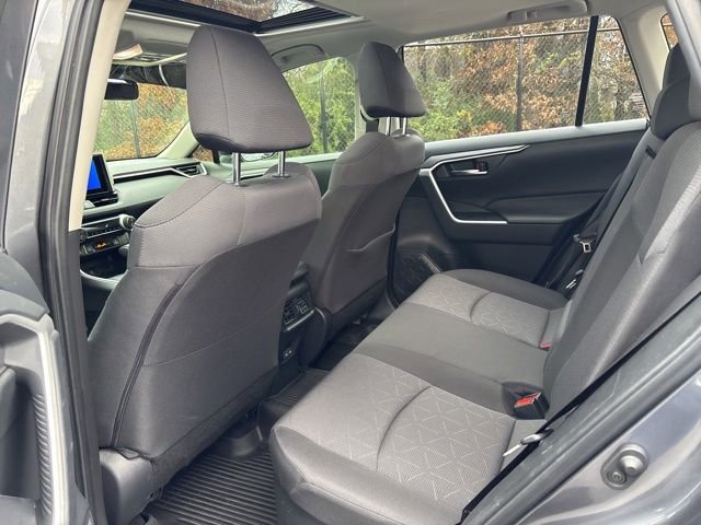 Used 2023 Toyota RAV4 XLE w/ Convenience Package image 14