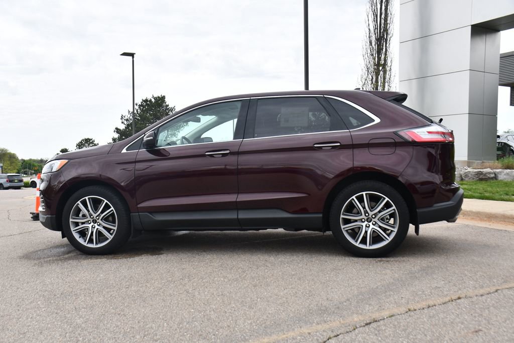 Certified 2023 Ford Edge Titanium w/ Class II Trailer Tow Package AWD/4WD image 3