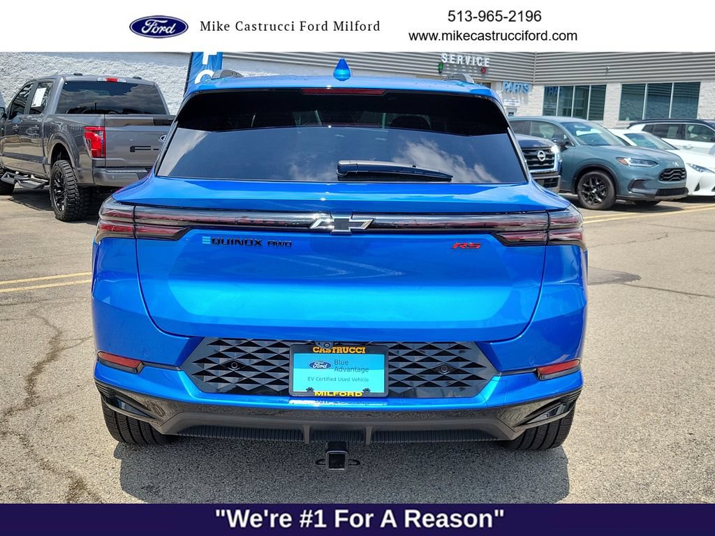 Used 2025 Chevrolet Equinox EV RS w/ LPO, All-Weather Mat Package AWD/4WD image 4