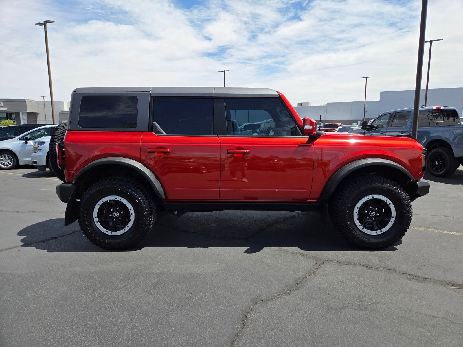 Certified 2023 Ford Bronco Outer Banks w/ Sasquatch Package AWD/4WD image 7