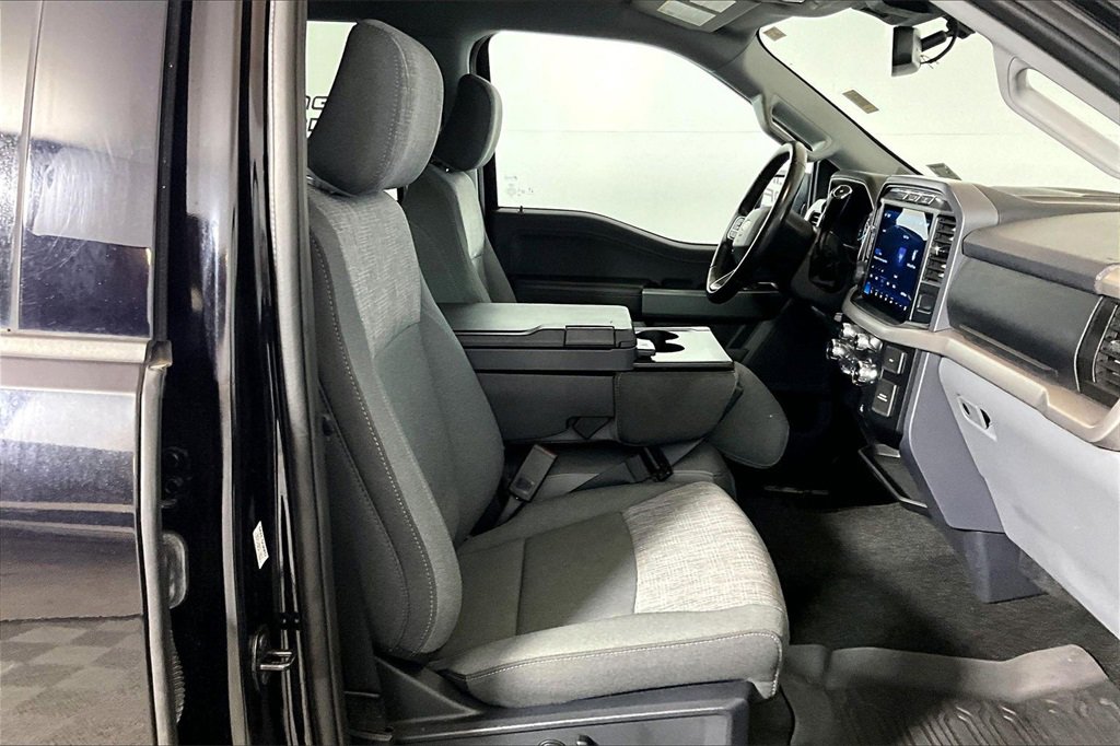 Certified 2022 Ford F150 XLT w/ Equipment Group 302A High image 6