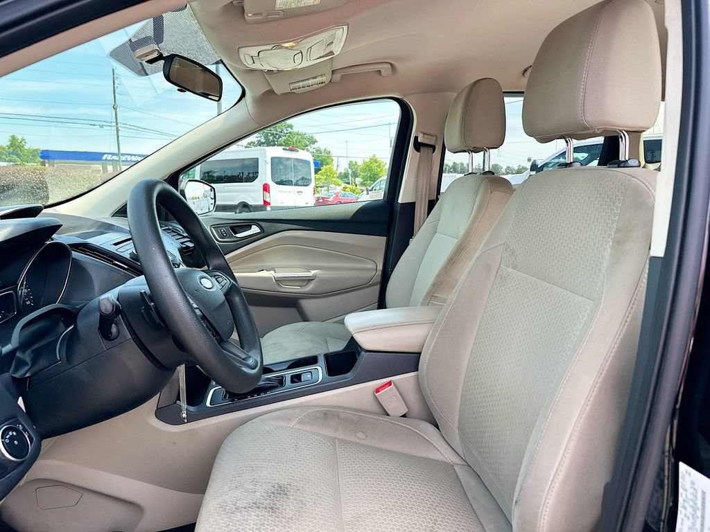 Certified 2017 Ford Escape SE FWD image 8