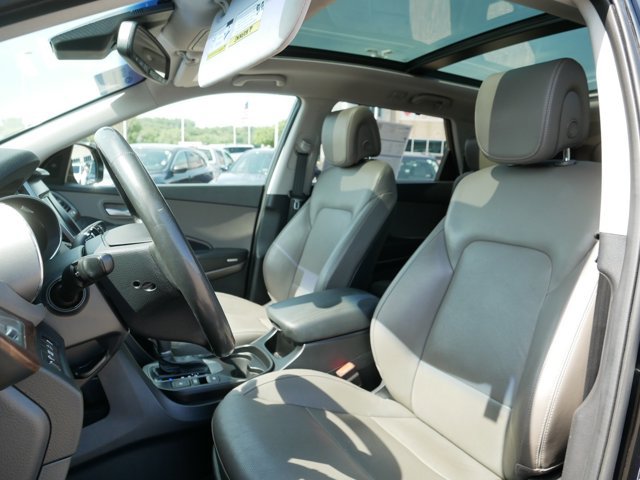 Used 2019 Hyundai Santa Fe XL AWD/4WD image 14