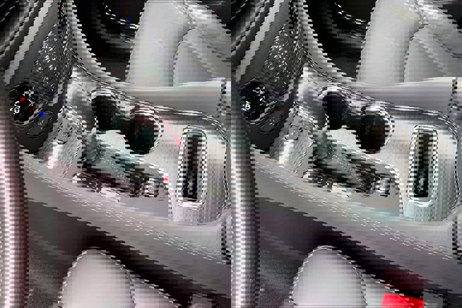 Used 2020 Buick Envision Premium w/ Driver Confidence Package image 17