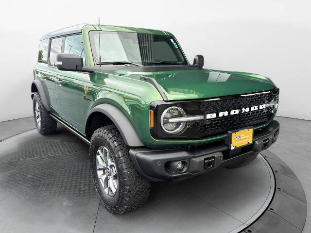 Certified 2025 Ford Bronco Badlands AWD/4WD image 1