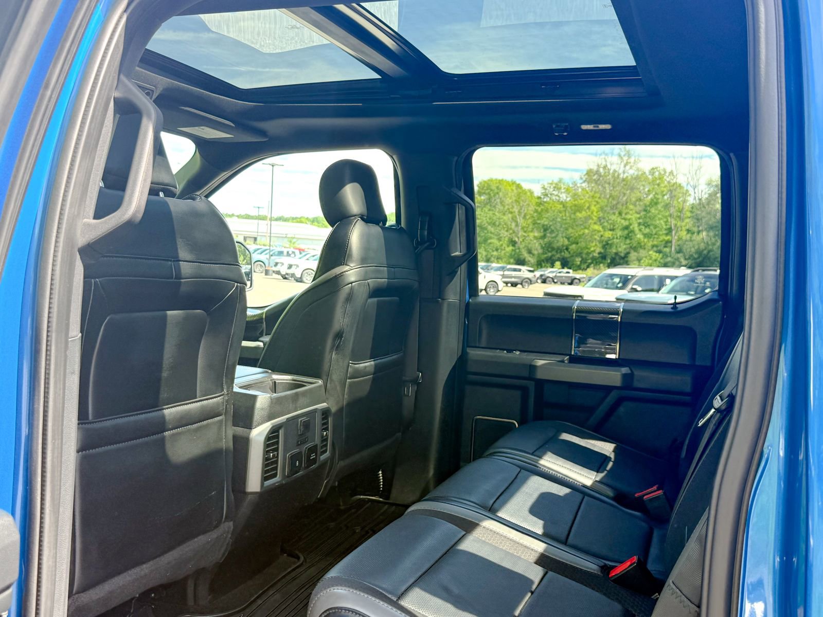 Certified 2019 Ford F150 Raptor w/ Equipment Group 802A Luxury AWD/4WD image 19