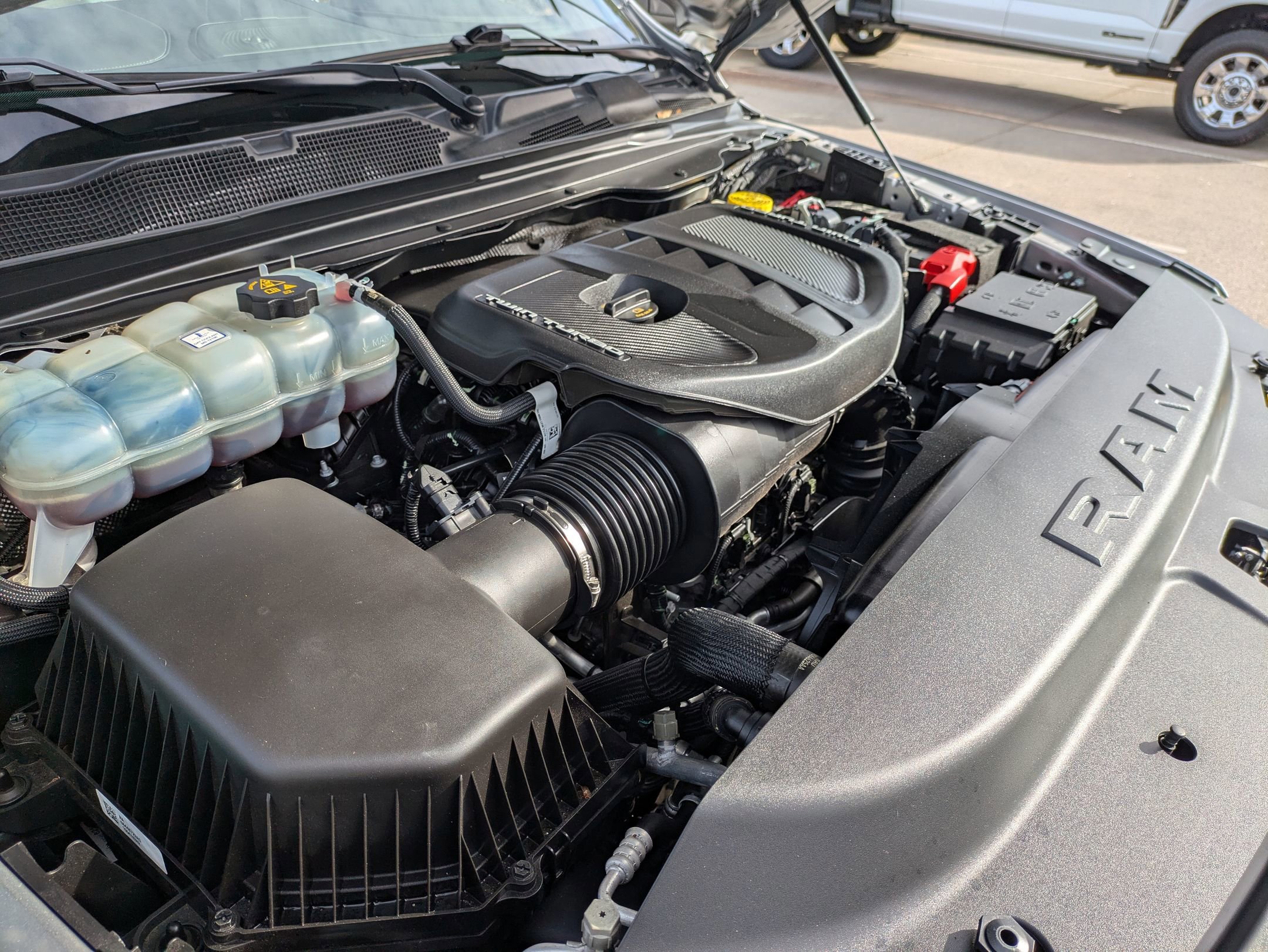 Used 2025 RAM 1500 Limited image 45