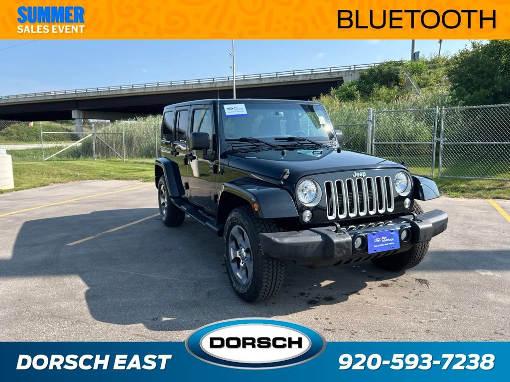 Used 2017 Jeep Wrangler Unlimited Sahara w/ Connectivity Group AWD/4WD image 4