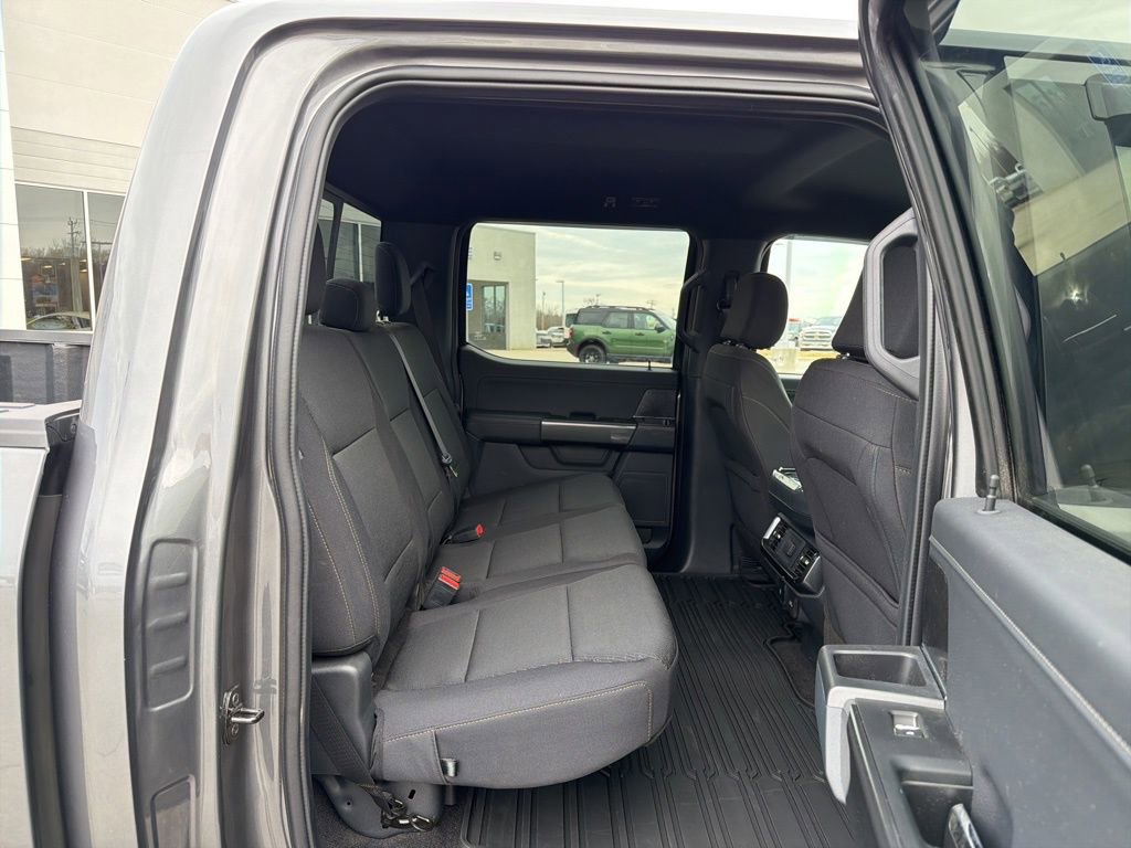 Certified 2022 Ford F150 XLT w/ Equipment Group 302A High image 18