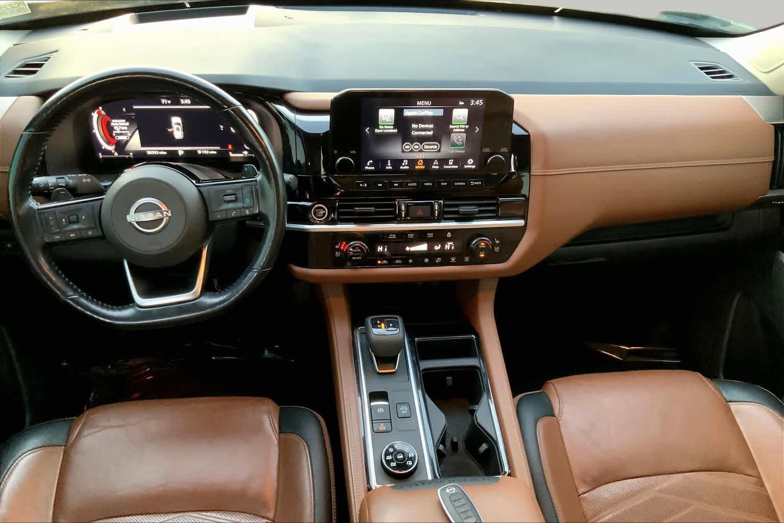 Used 2023 Nissan Pathfinder Platinum AWD/4WD image 15