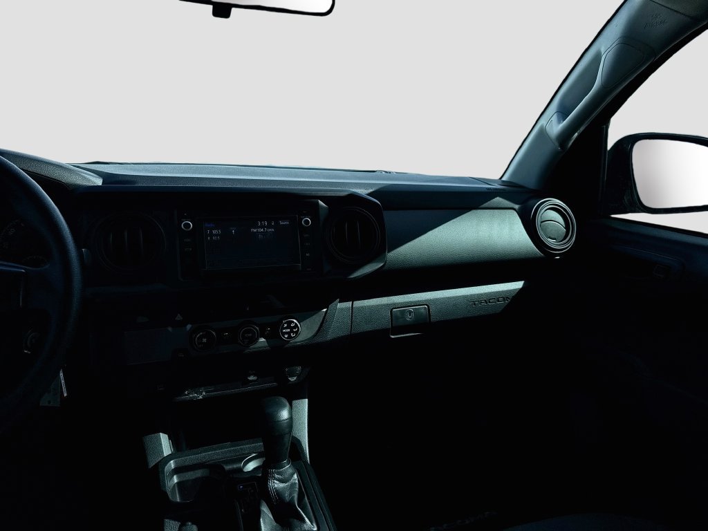 Used 2017 Toyota Tacoma SR RWD image 21