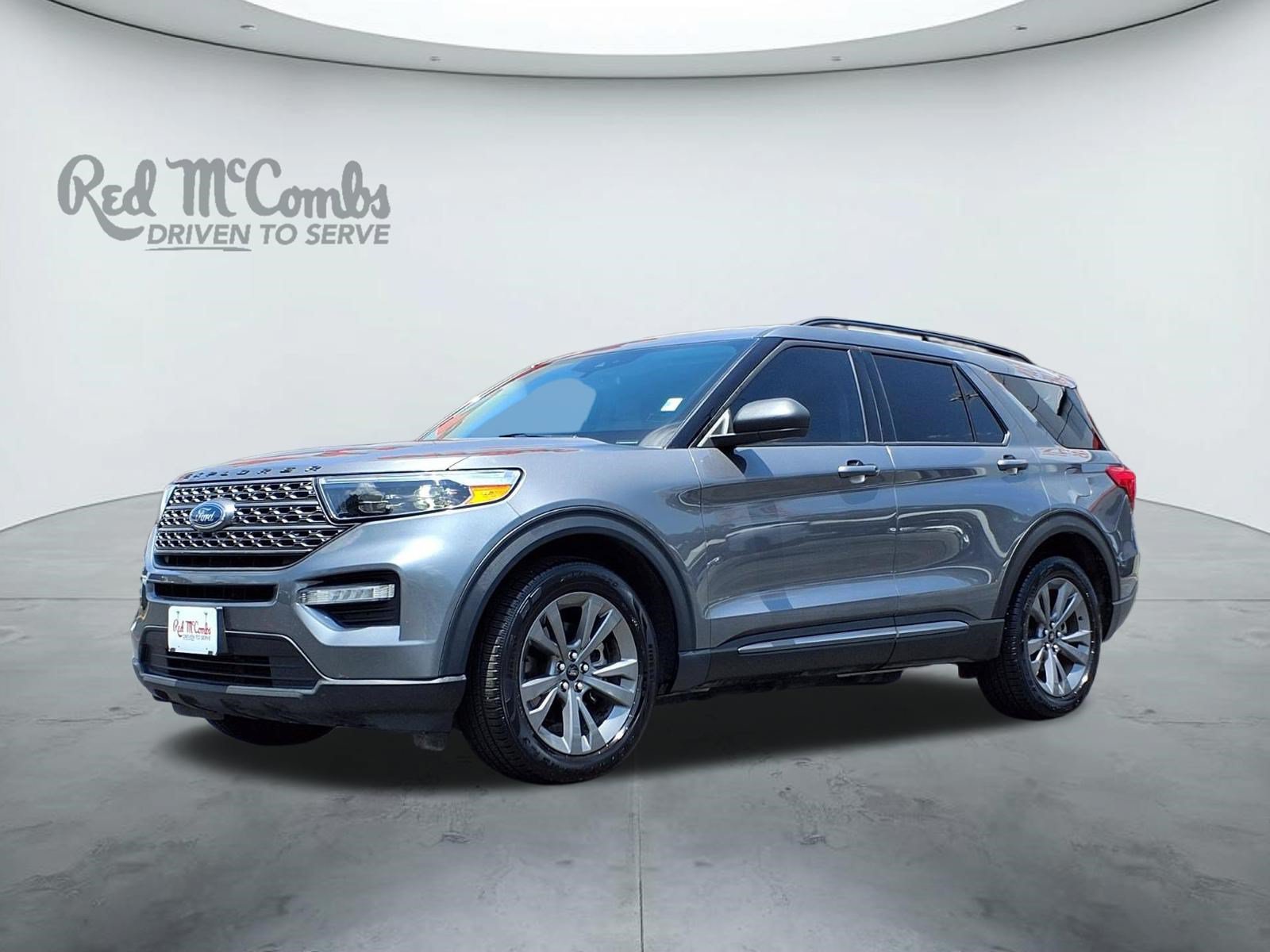 Certified 2021 Ford Explorer XLT w/ Equipment Group 202A RWD image 1