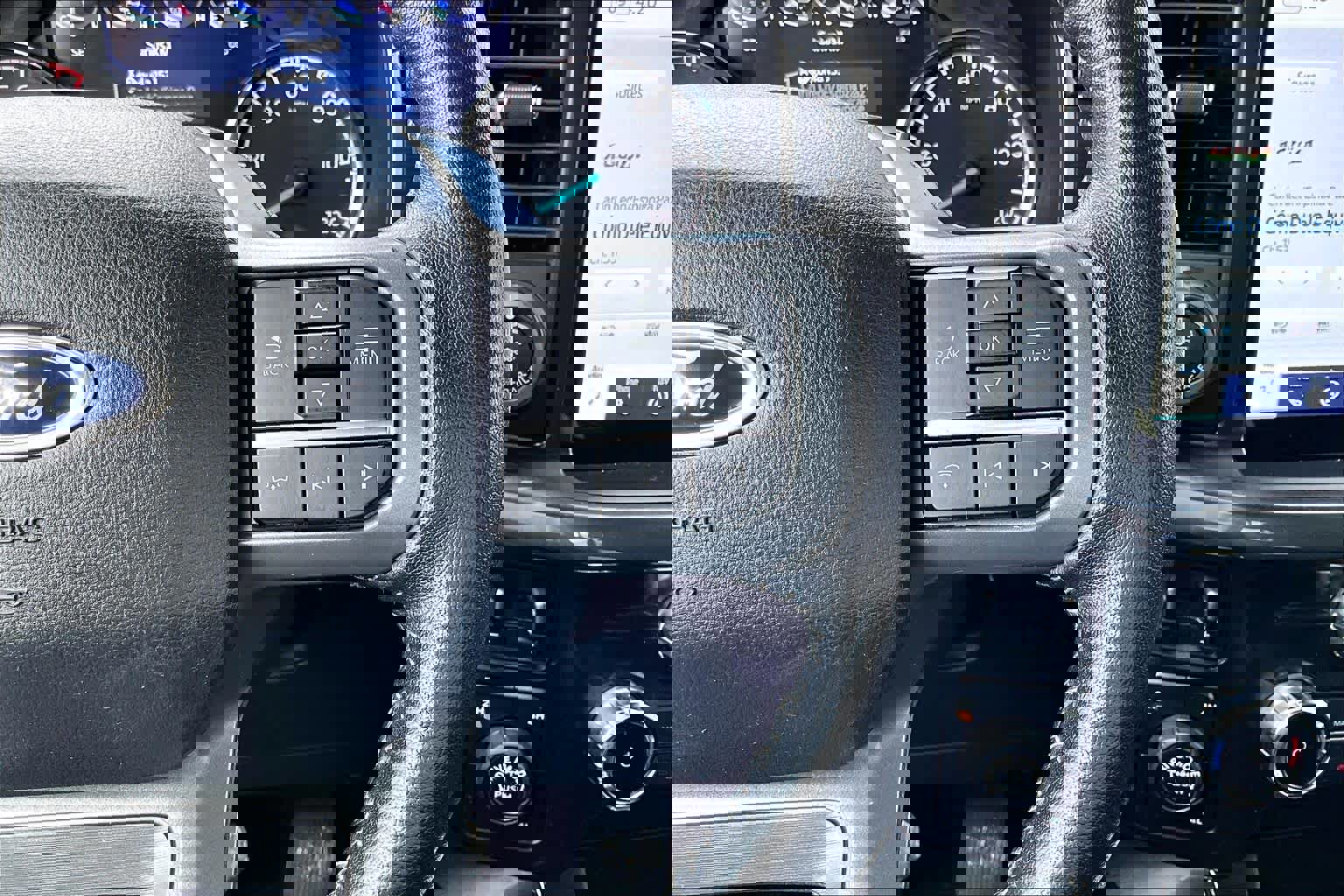 Certified 2022 Ford F150 XLT w/ Equipment Group 302A High image 25