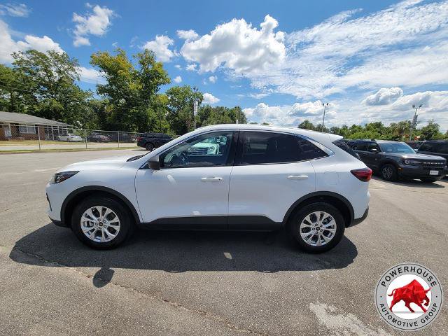 Certified 2024 Ford Escape Active AWD/4WD image 3