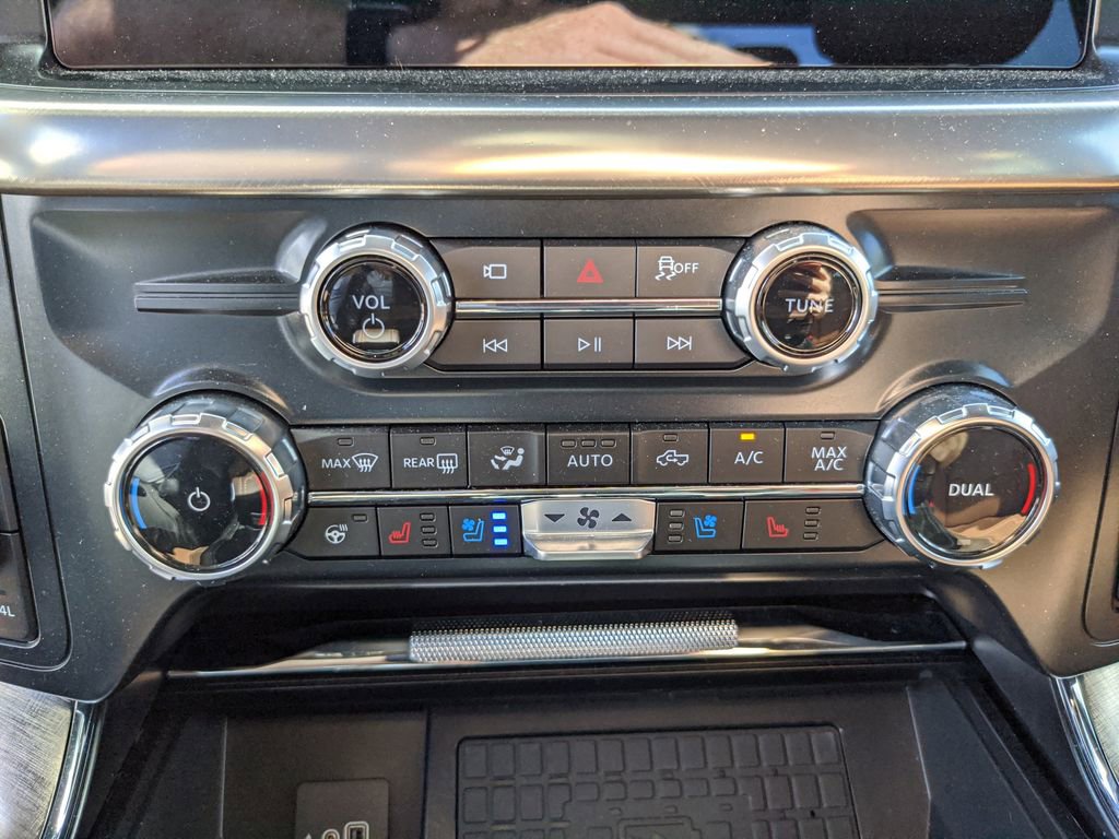 Certified 2025 Ford F150 King Ranch image 30