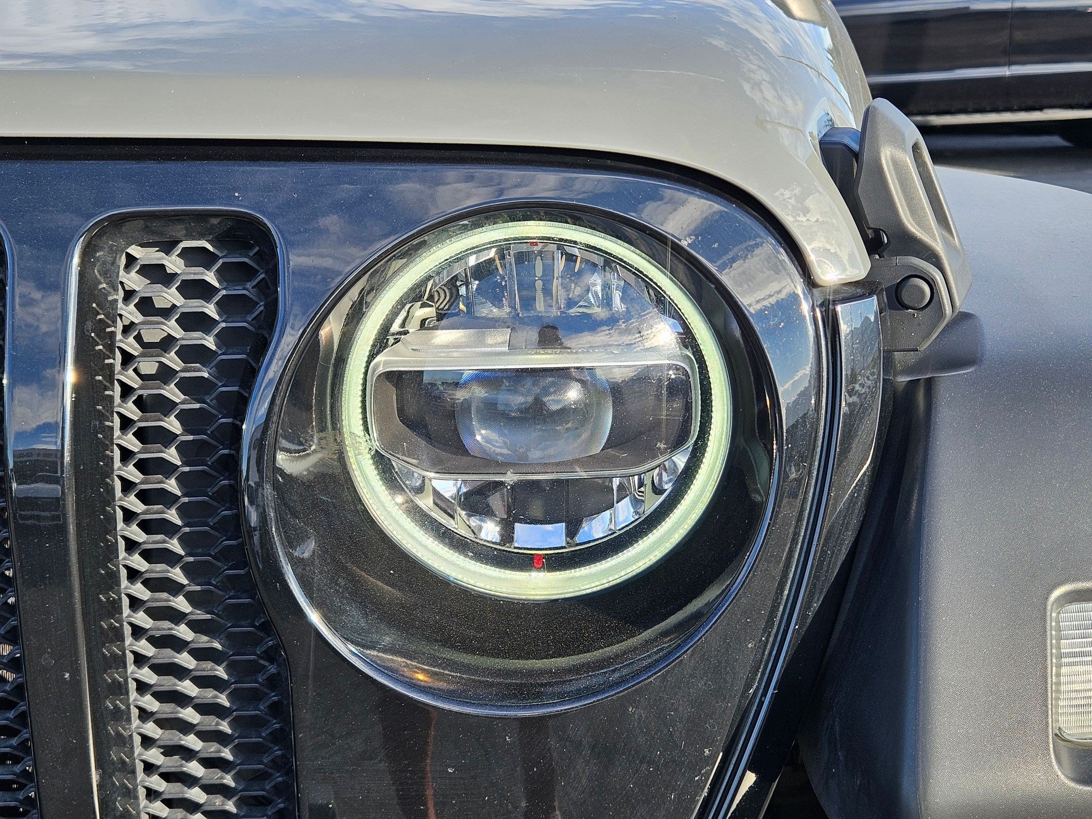 Used 2021 Jeep Wrangler Unlimited Sport AWD/4WD image 12
