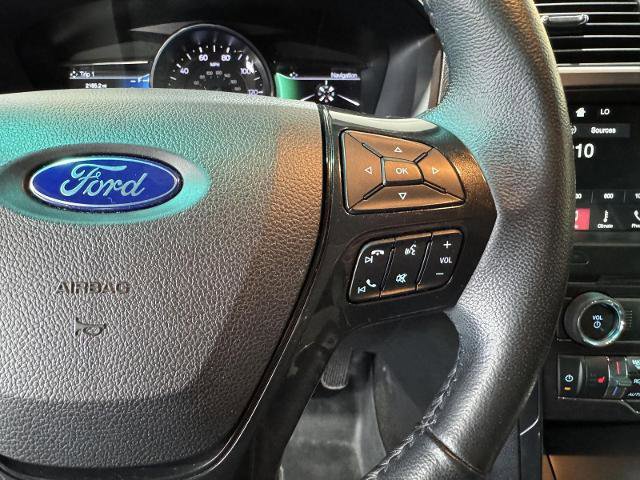 Certified 2017 Ford Explorer XLT w/ Equipment Group 202A FWD image 15