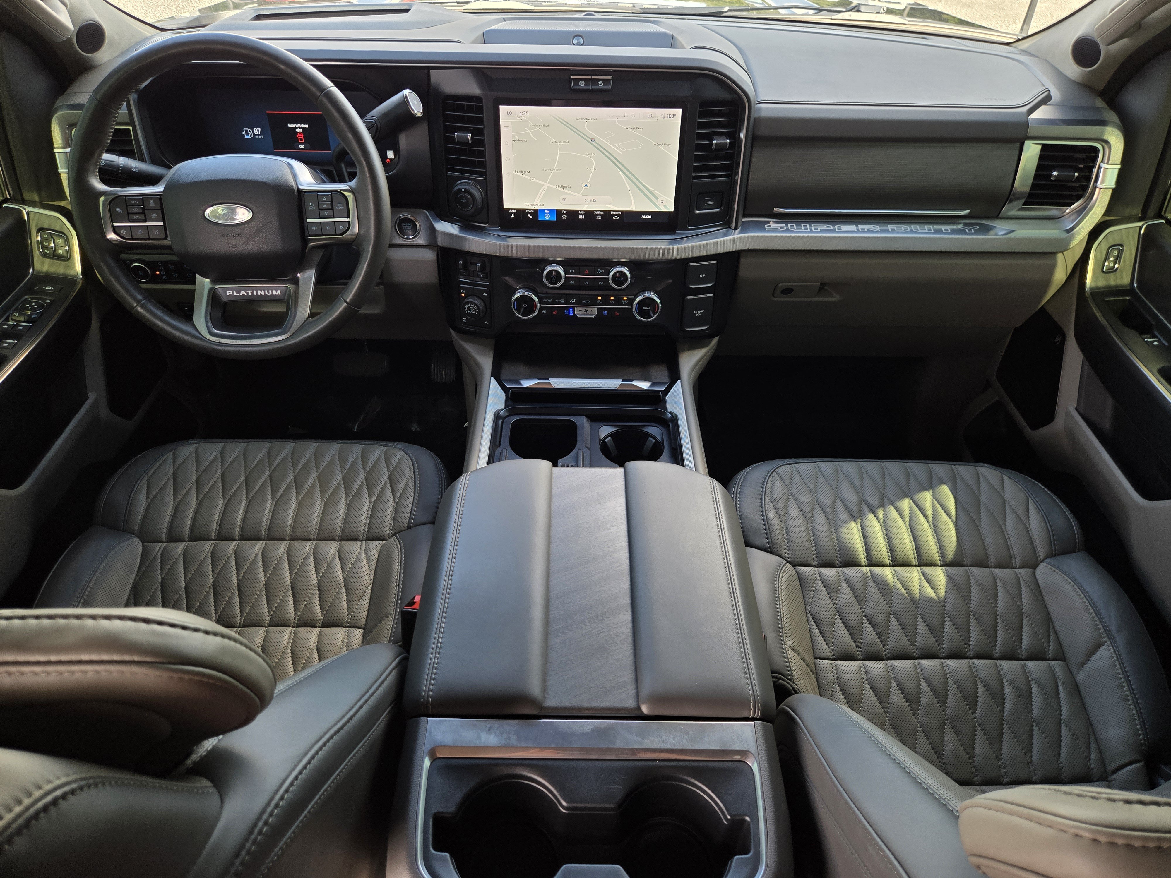 Certified 2025 Ford F350 Platinum w/ Platinum Plus Package AWD/4WD image 16