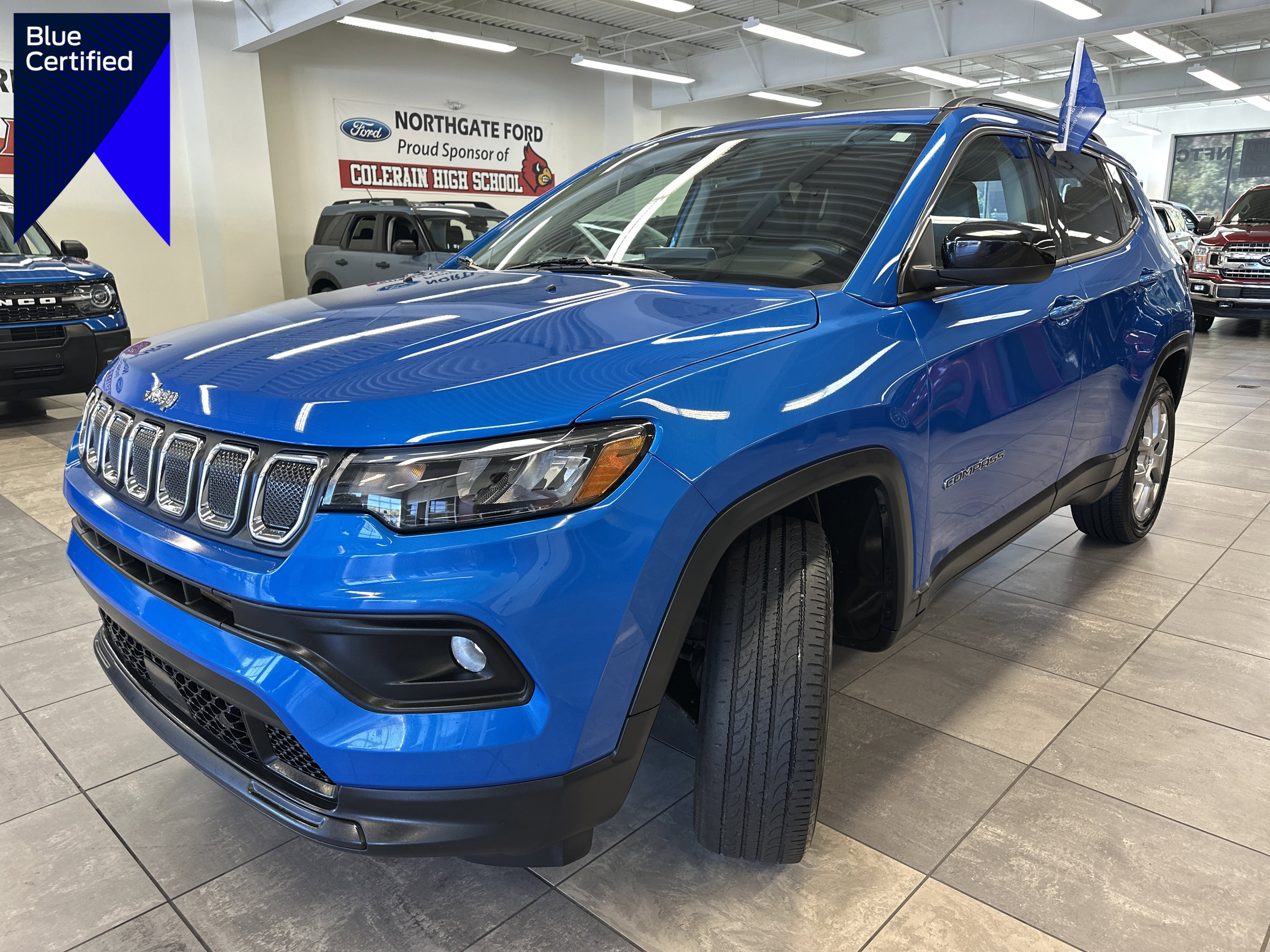 Used 2022 Jeep Compass Latitude w/ Sun and Sound Group image 1