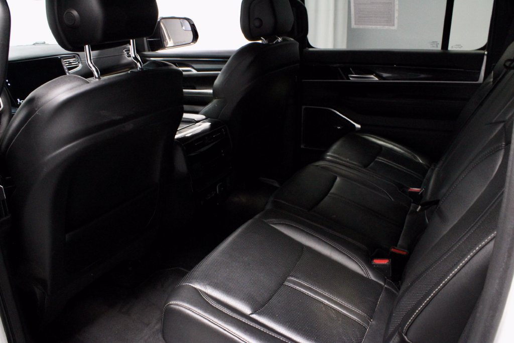 Used 2023 Jeep Wagoneer 2WD image 21