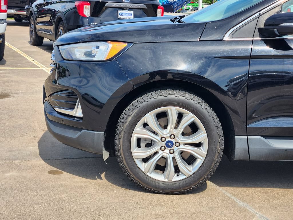 Certified 2021 Ford Edge Titanium w/ Cargo Accessory Package FWD image 9