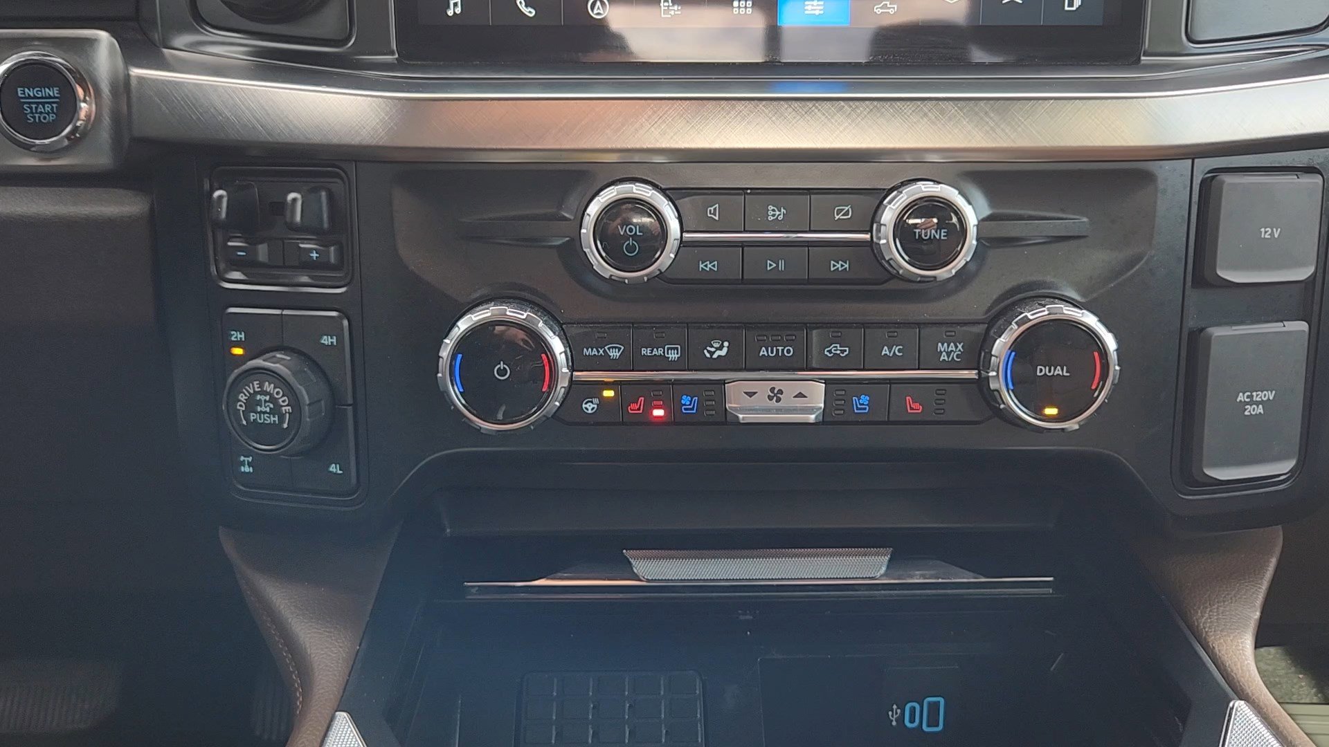 Certified 2024 Ford F350 King Ranch w/ Tremor Off-Road Package image 15