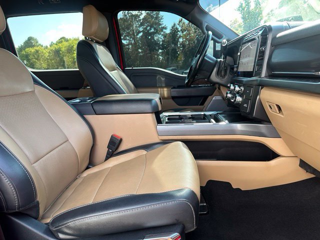 Certified 2024 Ford F250 Lariat w/ Lariat Ultimate Package AWD/4WD image 11