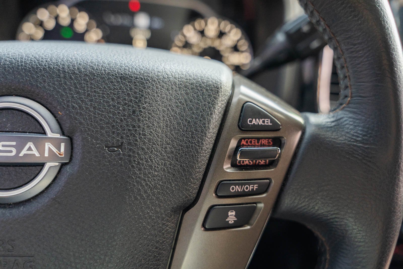 Used 2023 Nissan Titan Platinum Reserve w/ Moonroof Package image 44