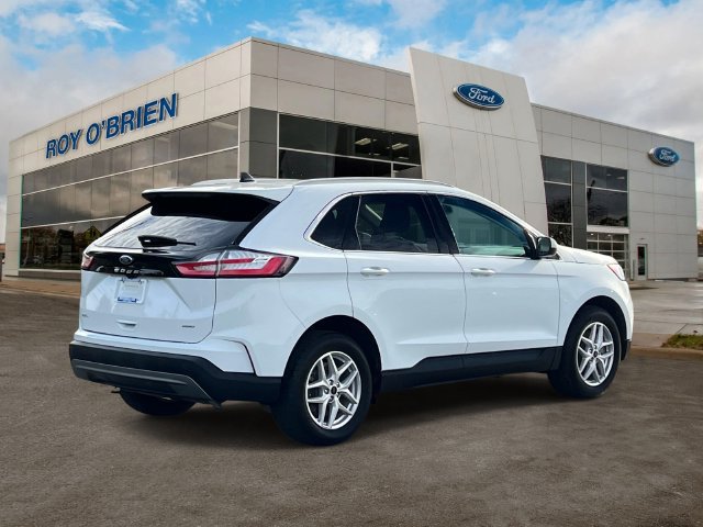 Certified 2024 Ford Edge SEL w/ Convenience Package AWD/4WD image 5