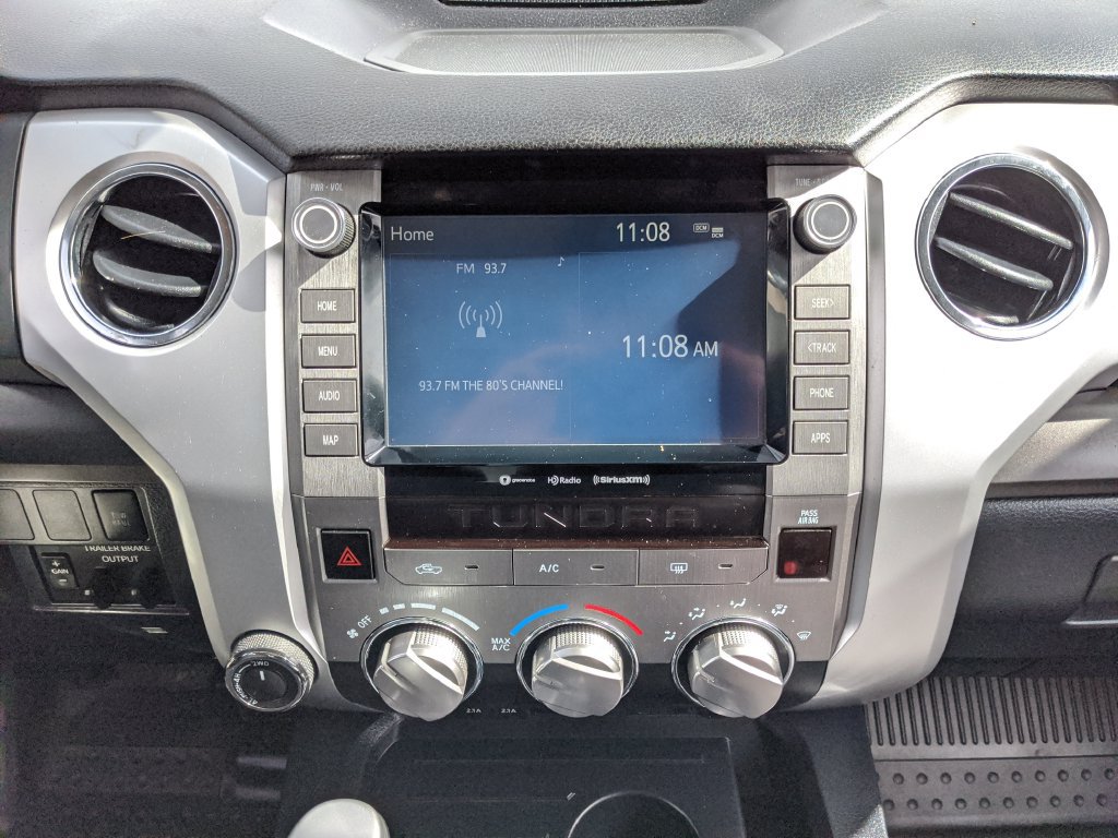 Used 2020 Toyota Tundra SR5 w/ SR5 Upgrade Package AWD/4WD image 8