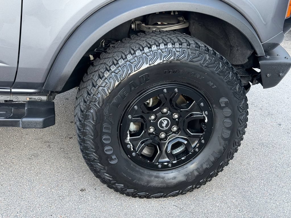 Certified 2022 Ford Bronco Wildtrak AWD/4WD image 9