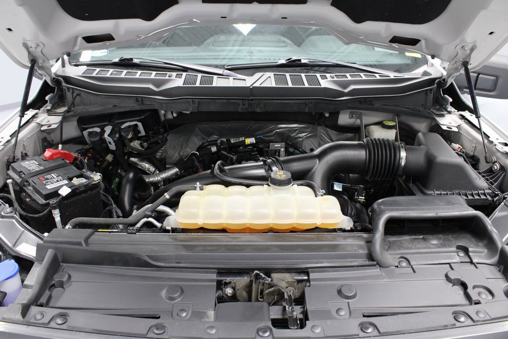 Certified 2022 Ford F150 XLT w/ Equipment Group 301A Mid image 18