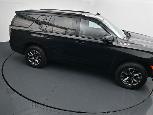 Used 2023 Chevrolet Tahoe Z71 w/ Luxury Package AWD/4WD image 30