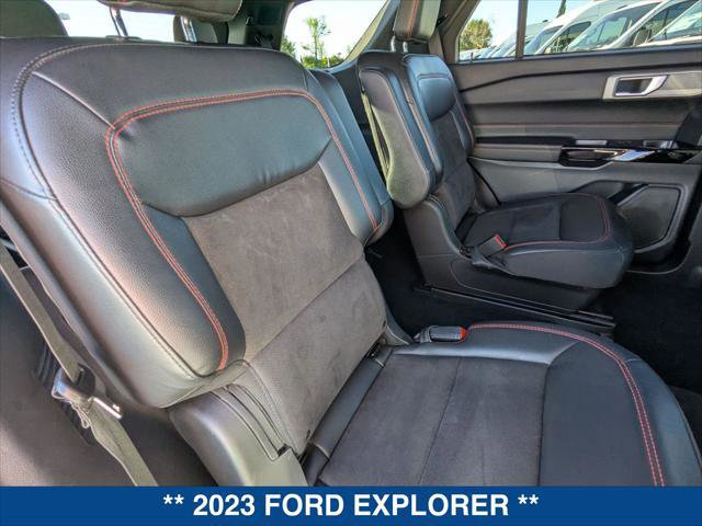 Certified 2023 Ford Explorer ST-Line w/ Class IV Trailer Tow Package image 23