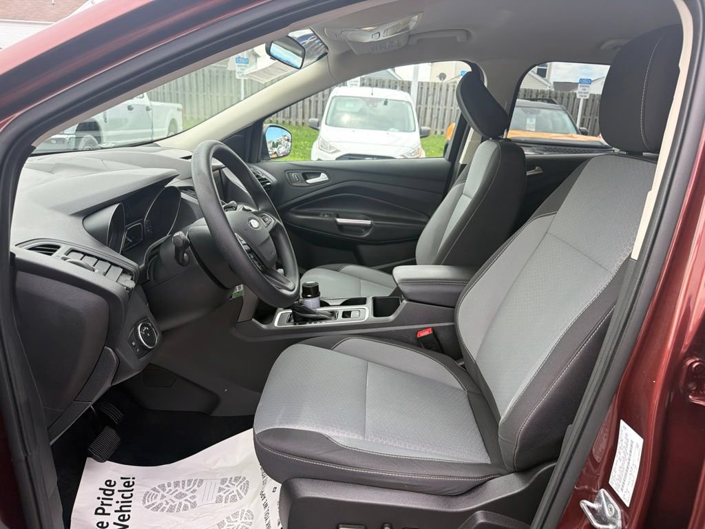 Certified 2018 Ford Escape SE w/ SE Sync 3 Package FWD image 26