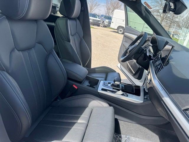 Used 2024 Audi Q5 2.0T Premium Plus AWD/4WD image 37
