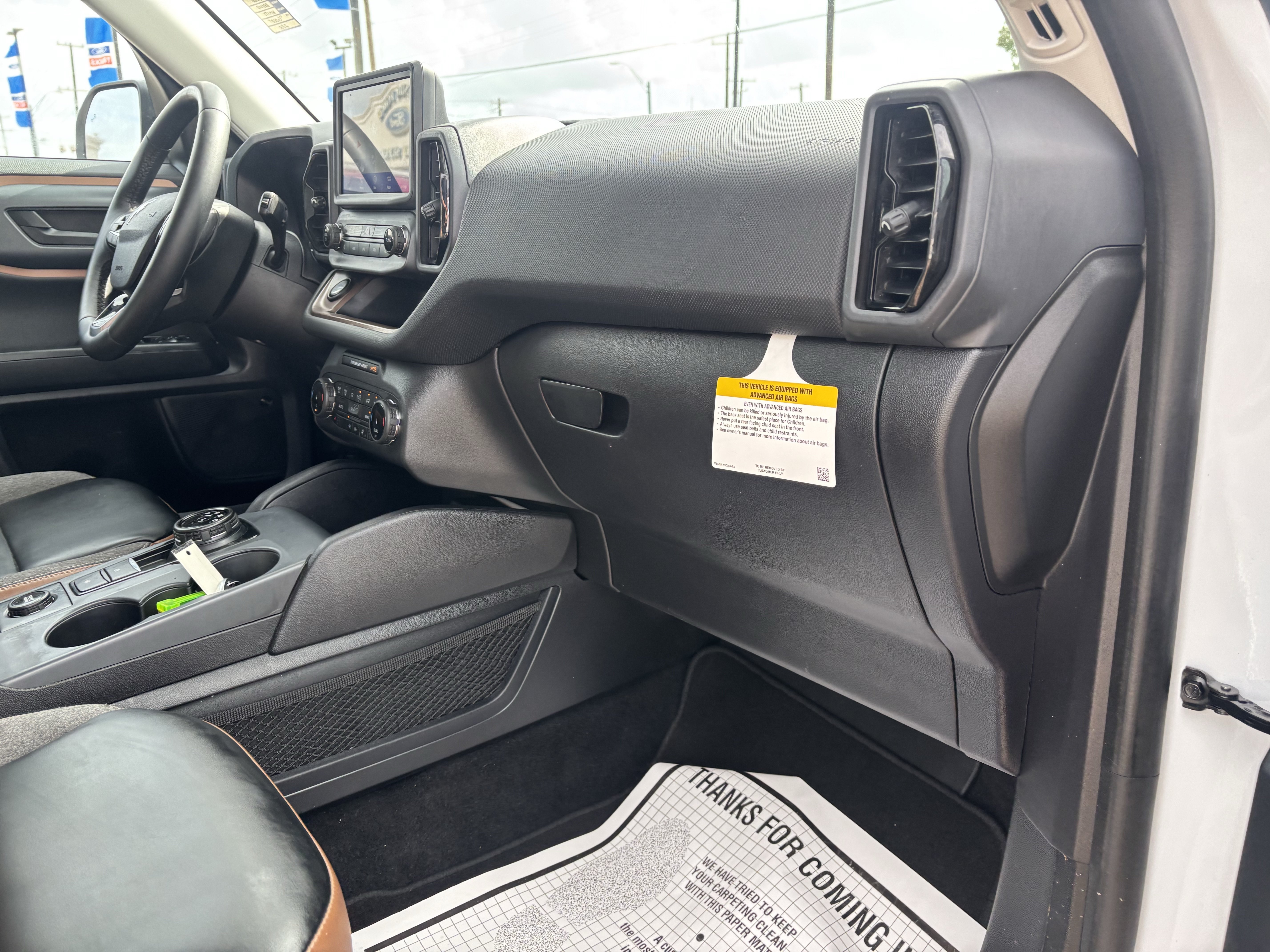 Certified 2024 Ford Bronco Sport Outer Banks w/ Tech Package AWD/4WD image 25