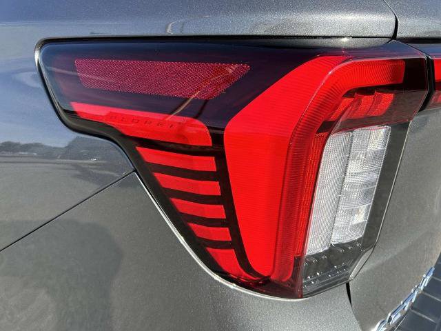 Certified 2026 Ford Explorer Active RWD image 11