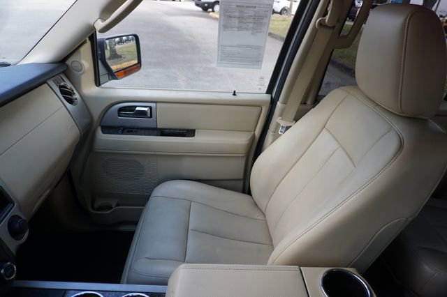 Certified 2017 Ford Expedition EL Limited w/ Equipment Group 301A image 33